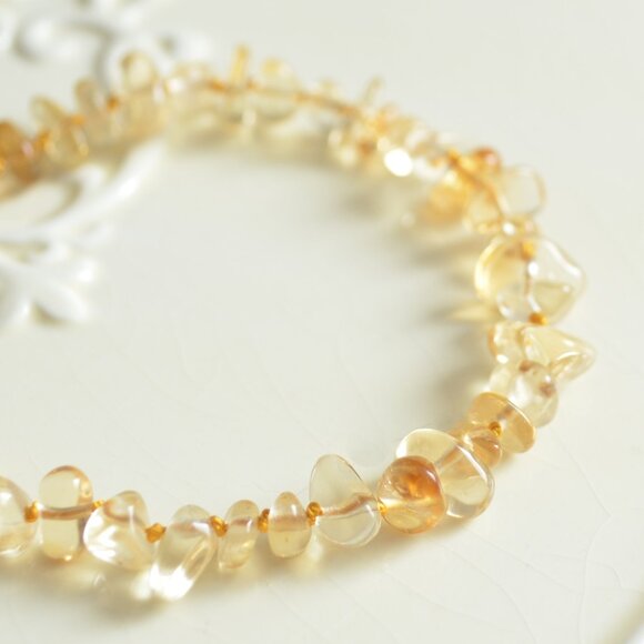 Hand Knotted Citrine Gemstone Bracelet - Picture 1 of 13